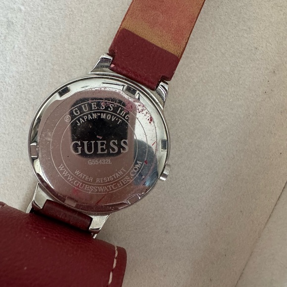 GUESS watch - Picture 5 of 5